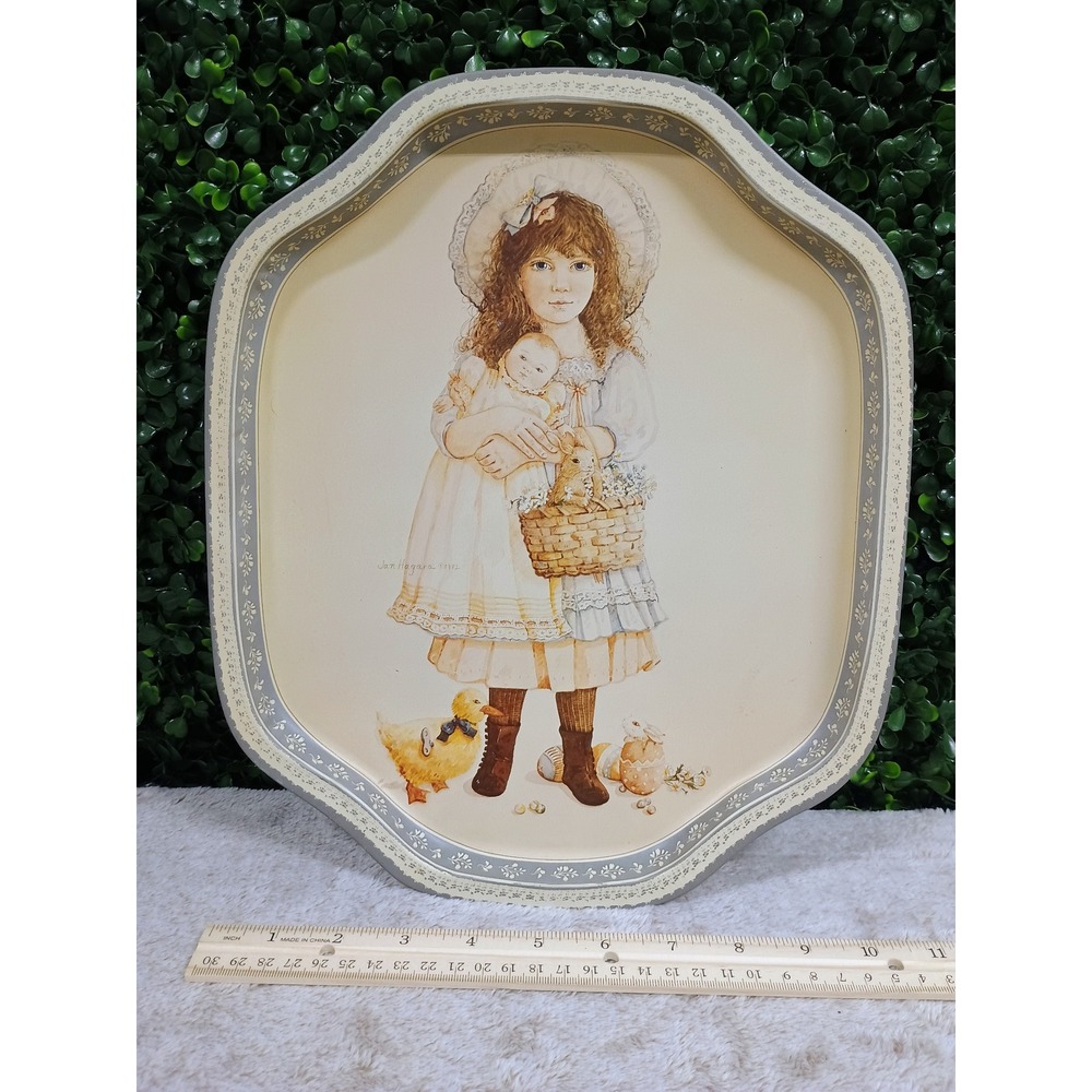 Jan Hagara Victorias Easter Vintage Metal Tray Heirloom Tradition 1984 H3052